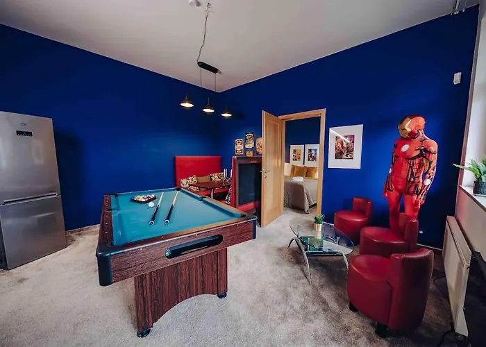 Unique With Private Pool, Cinema, Apartmán Praha
