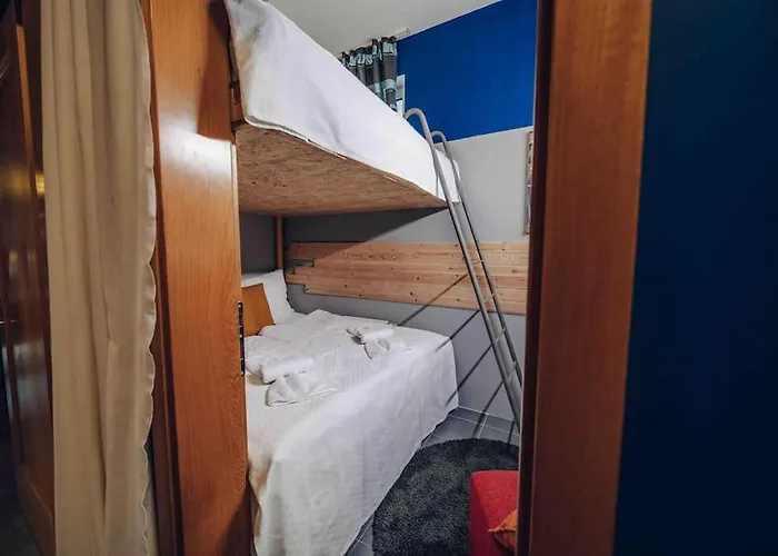 Unique With Private Pool, Cinema, Apartmán Praha