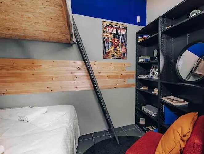 Unique With Private Pool, Cinema, Apartmán *