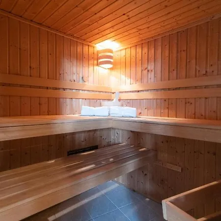 Unique With Private Pool, Cinema, Prague