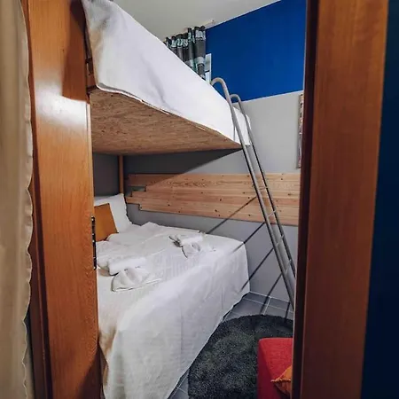 Unique With Private Pool, Cinema, דירה פראג