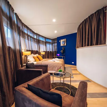 Unique With Private Pool, Cinema, * Prague